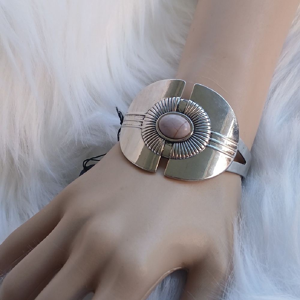 Paparazzi Marble Silver Bracelet with Gray Accent